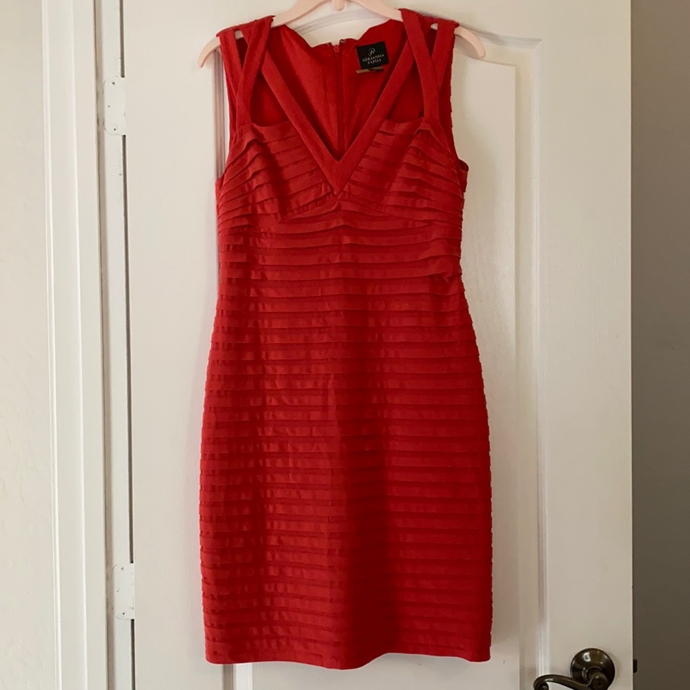 Adrianna Papell Coral Dress in sz 8